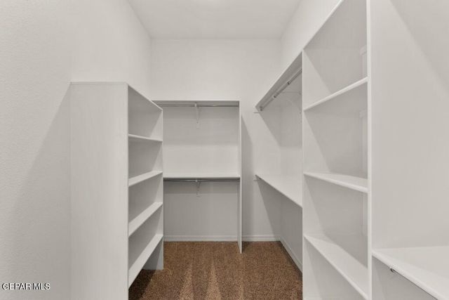 940 KEENLAND Avenue, El Paso, TX 79932