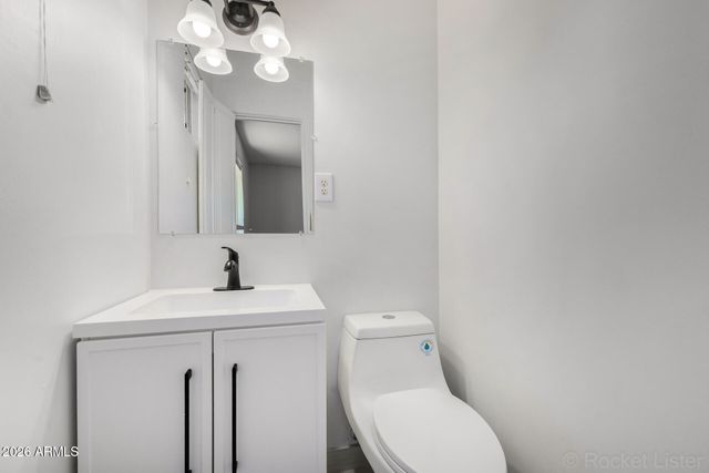 420 W EARLL Drive 1, Phoenix, AZ 85013