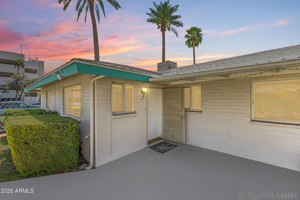 420 W EARLL Drive 1, Phoenix, AZ 85013