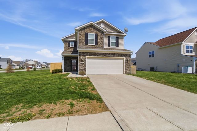 5760 White Pine Road, Whitestown, IN 46075