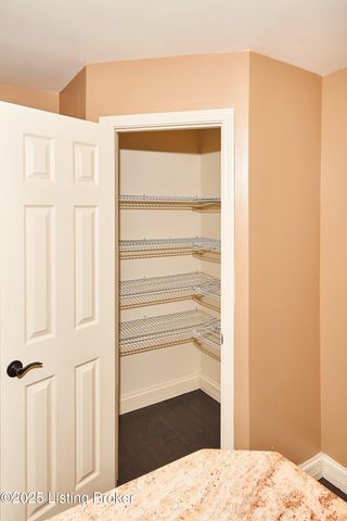 3624 Hurstbourne Ridge Blvd, Louisville, KY 40299