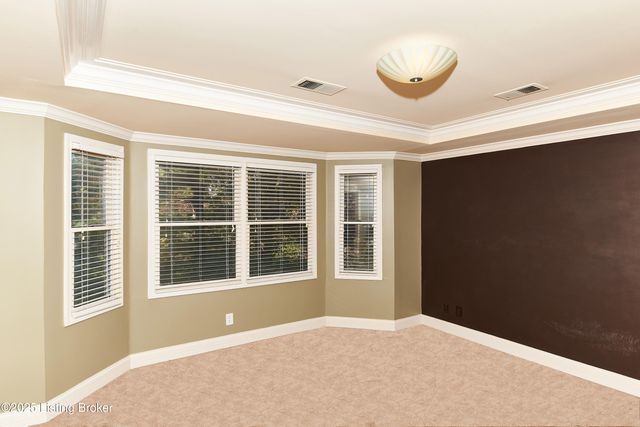 3624 Hurstbourne Ridge Blvd, Louisville, KY 40299