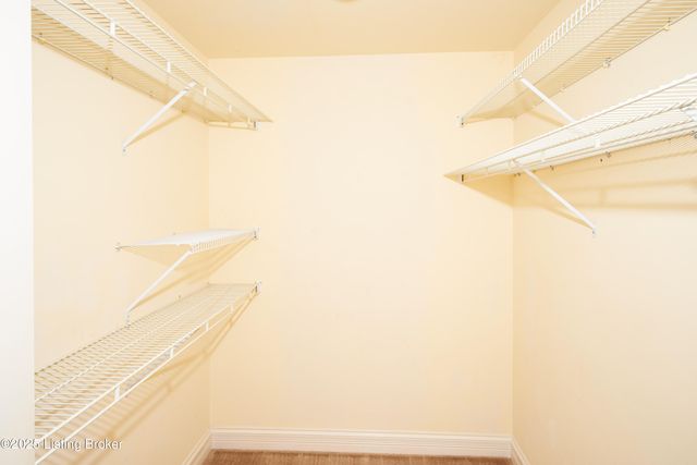 3624 Hurstbourne Ridge Blvd, Louisville, KY 40299