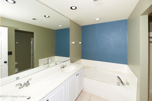 3624 Hurstbourne Ridge Blvd, Louisville, KY 40299