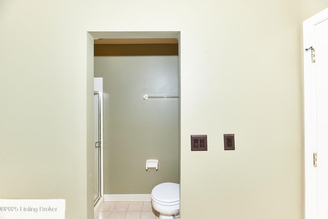 3624 Hurstbourne Ridge Blvd, Louisville, KY 40299