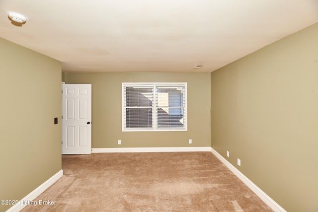 3624 Hurstbourne Ridge Blvd, Louisville, KY 40299