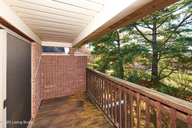 3624 Hurstbourne Ridge Blvd, Louisville, KY 40299