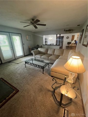 4220 Pleasanton Road, Englewood, OH 45322