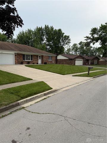 4220 Pleasanton Road, Englewood, OH 45322