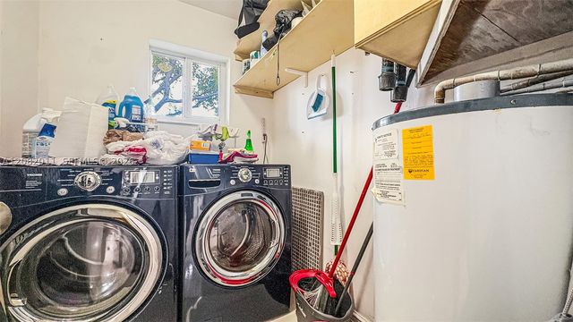 1718 NE 58th St, Fort Lauderdale, FL 33334