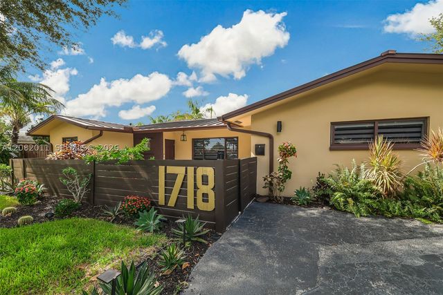 1718 NE 58th St, Fort Lauderdale, FL 33334