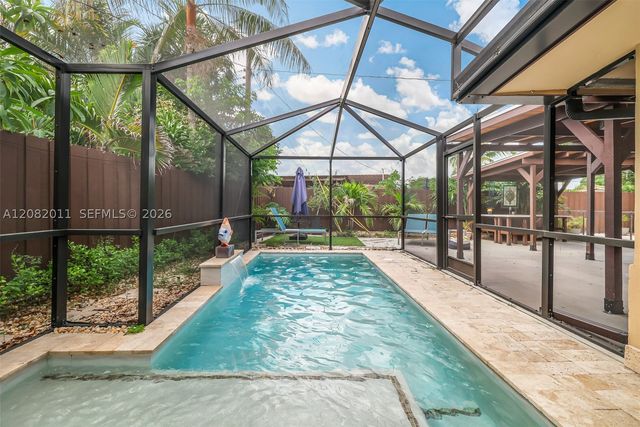 1718 NE 58th St, Fort Lauderdale, FL 33334