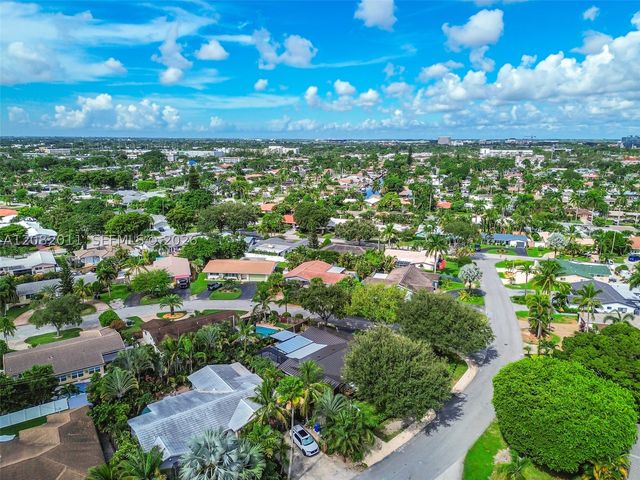 1718 NE 58th St, Fort Lauderdale, FL 33334