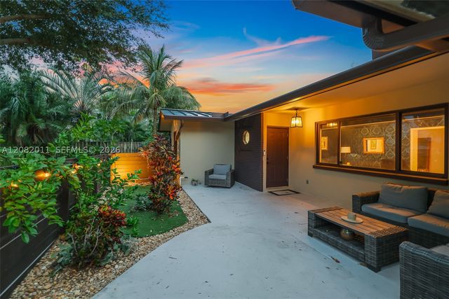 1718 NE 58th St, Fort Lauderdale, FL 33334