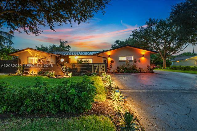1718 NE 58th St, Fort Lauderdale, FL 33334