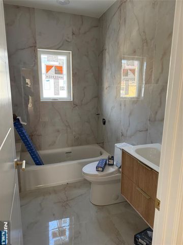 45 Lincoln Avenue, Cliffside Park, NJ 07010