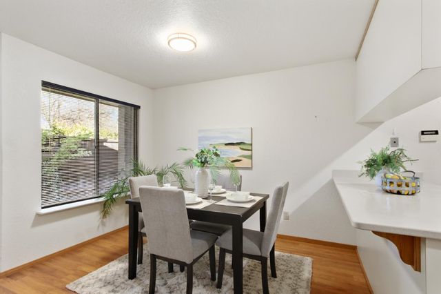 2033 Manet Pl, Davis, CA 95618