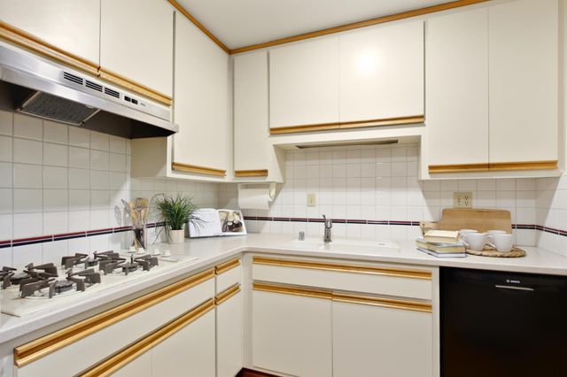 2033 Manet Pl, Davis, CA 95618