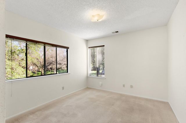 2033 Manet Pl, Davis, CA 95618