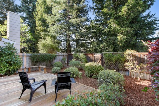 2033 Manet Pl, Davis, CA 95618