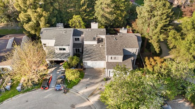 2033 Manet Pl, Davis, CA 95618