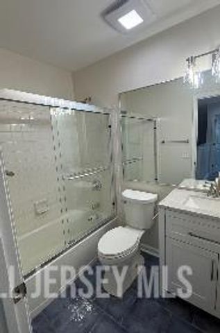 1 Boehm Drive, Sayreville, NJ 08859
