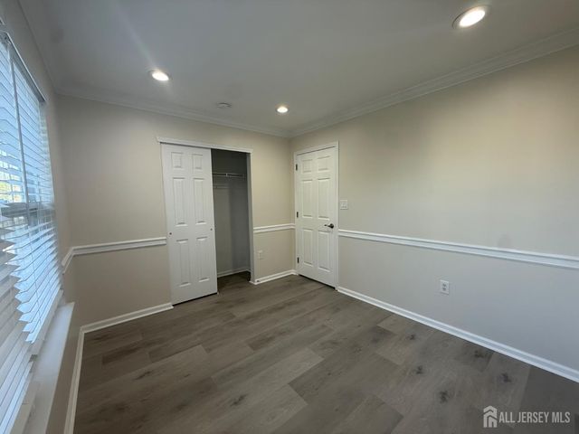 1 Boehm Drive, Sayreville, NJ 08859