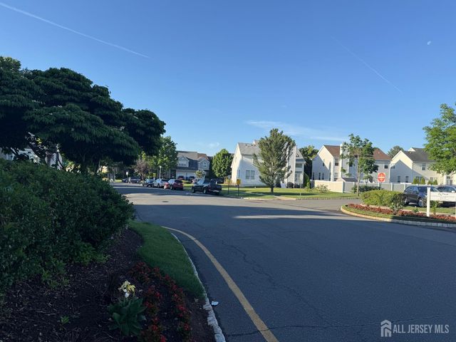 1 Boehm Drive, Sayreville, NJ 08859