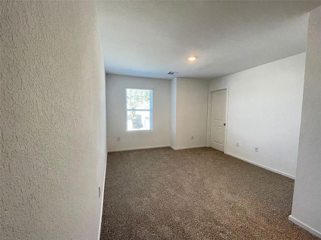 923 Moon Drop Lane, North Houston, TX 77090