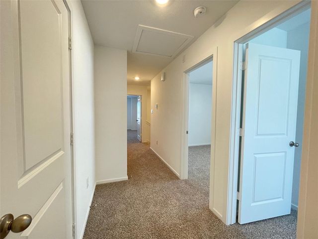 923 Moon Drop Lane, North Houston, TX 77090