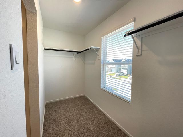 923 Moon Drop Lane, North Houston, TX 77090