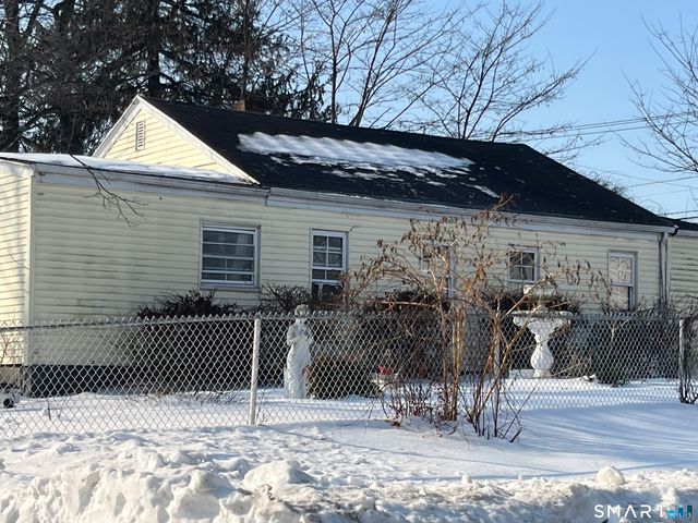 940 Reservoir Avenue, Bridgeport, CT 06606