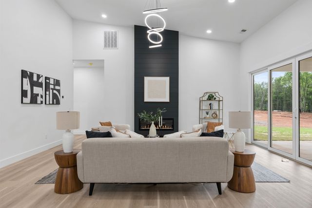 2021 Blessed Drive, Inman, SC 29349