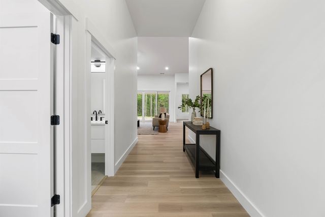 2021 Blessed Drive, Inman, SC 29349