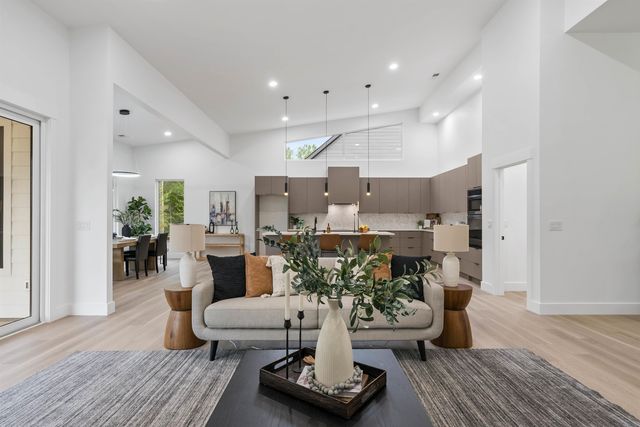 2021 Blessed Drive, Inman, SC 29349