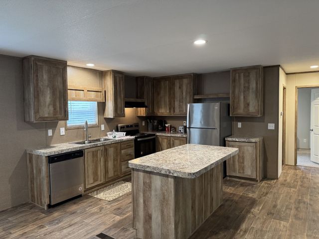 118 Bluffview Drive, Knollwood, TX 75092