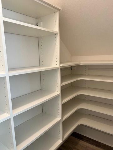 1421 Biondo Way, Houston, TX 77008