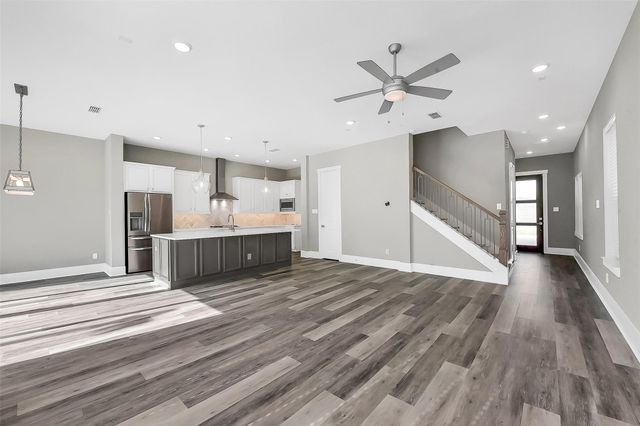 1421 Biondo Way, Houston, TX 77008