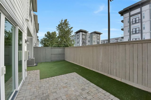 1421 Biondo Way, Houston, TX 77008