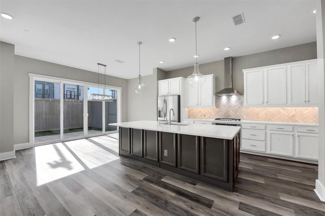 1421 Biondo Way, Houston, TX 77008