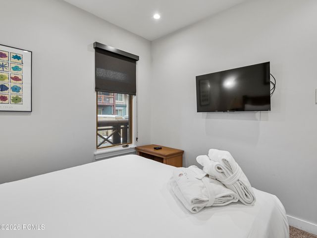 3720 N Sundial Court C105, Park City, UT 84098