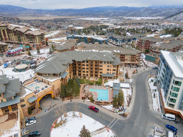 3720 N Sundial Court C105, Park City, UT 84098
