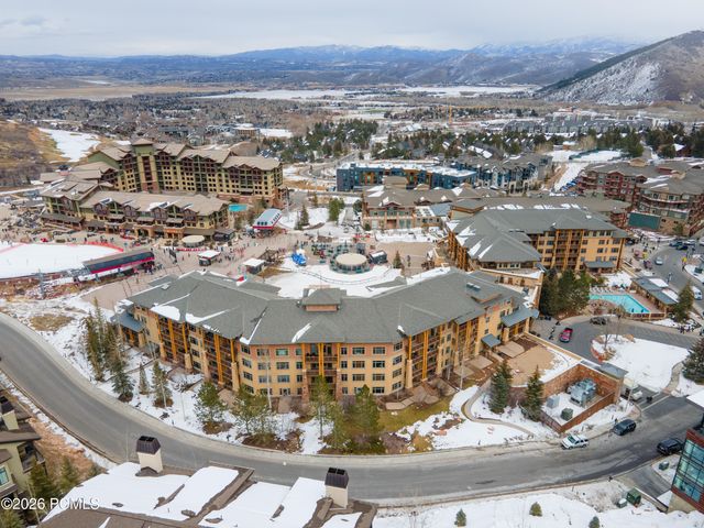 3720 N Sundial Court C105, Park City, UT 84098