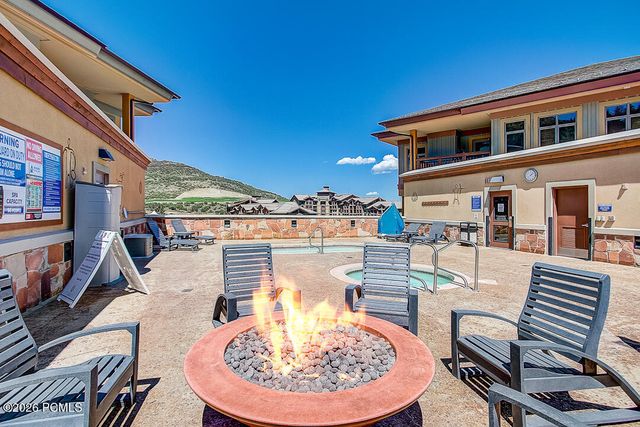 3720 N Sundial Court C105, Park City, UT 84098