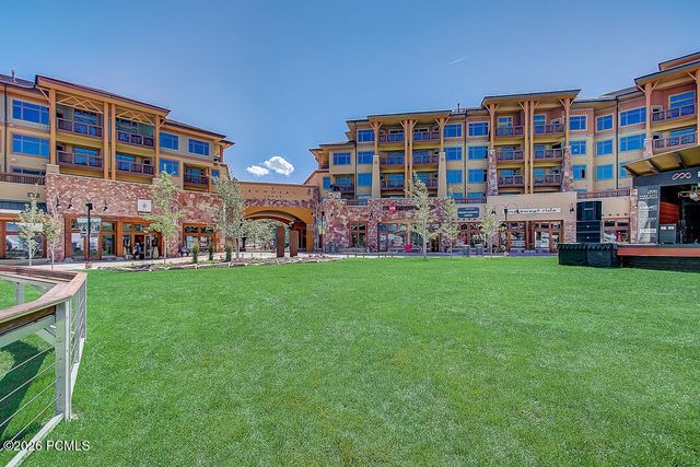 3720 N Sundial Court C105, Park City, UT 84098