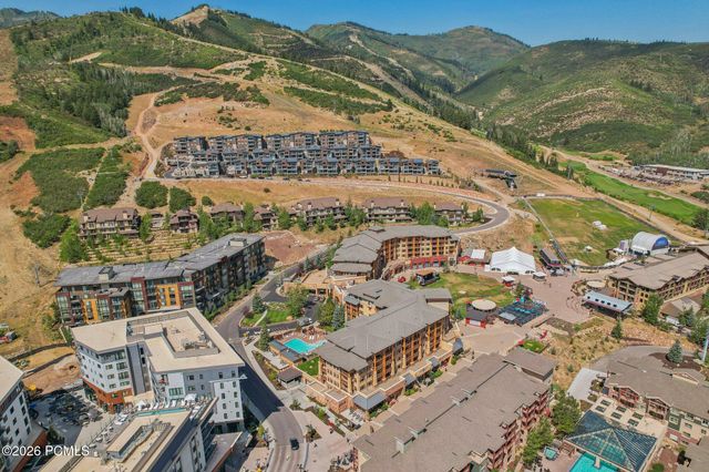3720 N Sundial Court C105, Park City, UT 84098