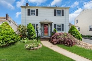 123 Robbinwood Ter, Linden City, NJ 07036