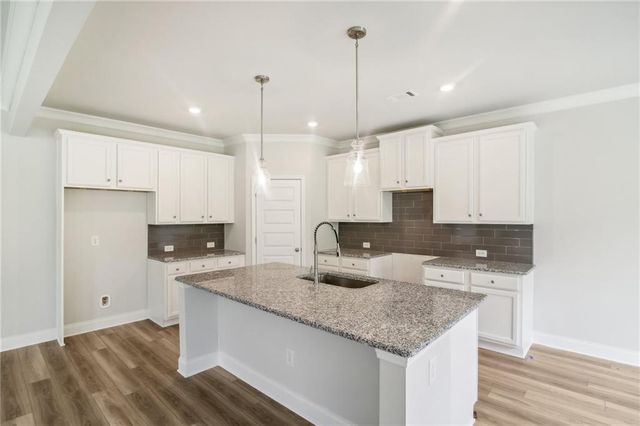 3670 Ivy Cottage Drive, Snellville, GA 30039