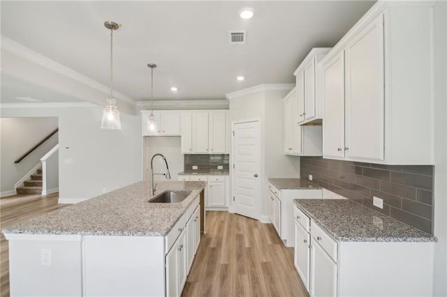 3670 Ivy Cottage Drive, Snellville, GA 30039