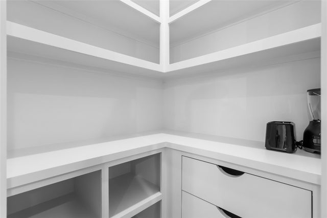 9215 Noel Street, Houston, TX 77033